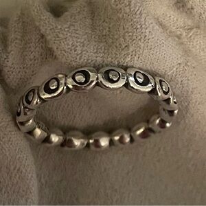 Size 6 (52) silver pandora ring